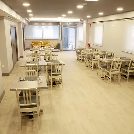 Cruz De La Victoria מלון 3*