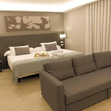 Hotel Cruz De La Victoria 4*